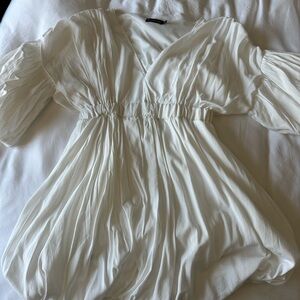 PrettyLittleThing White Gathered Blouse
